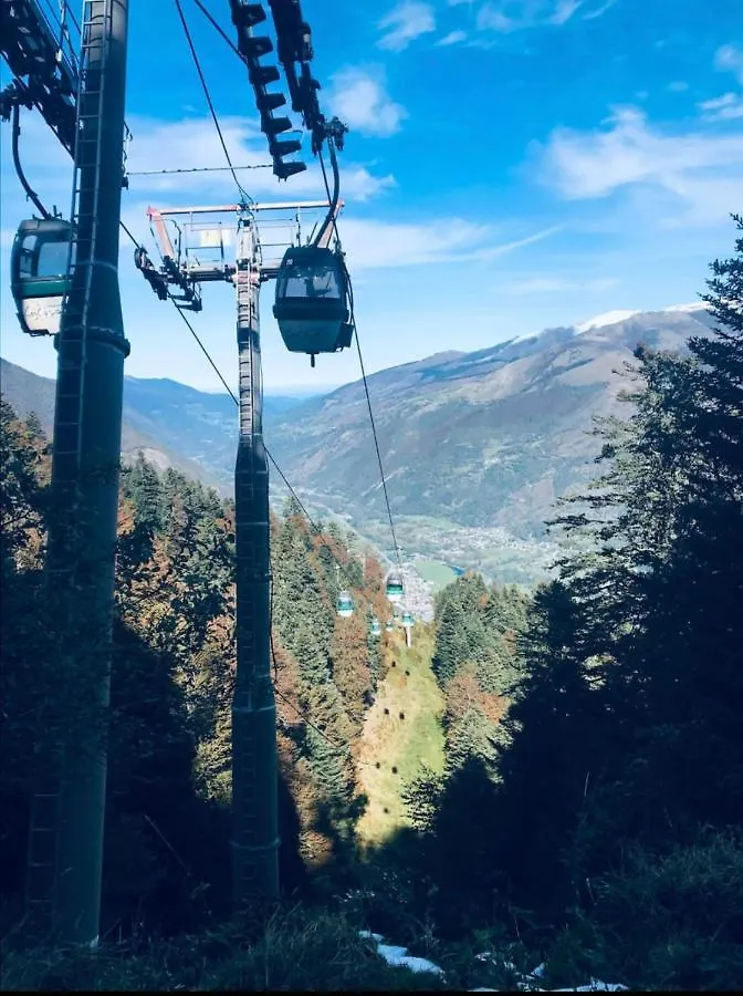 Saint-Aventin Plein Sud 아파트 0*,